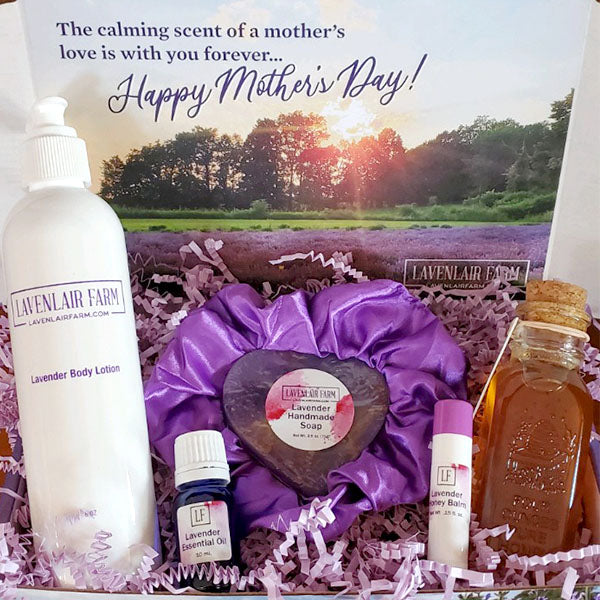 Mothers Love Lavender Gift Set