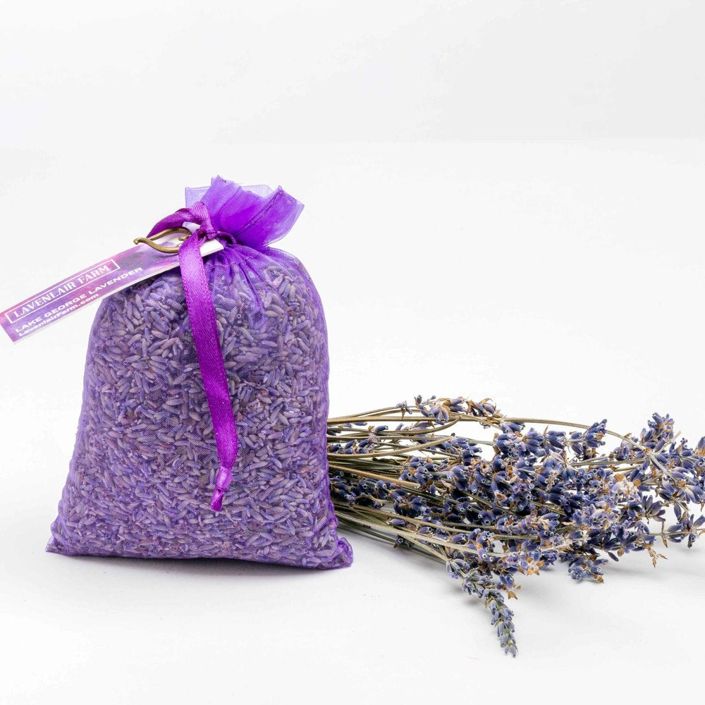 https://lavenlairfarm.com/cdn/shop/products/Lavender_Sachet_1000x.jpg?v=1580244681